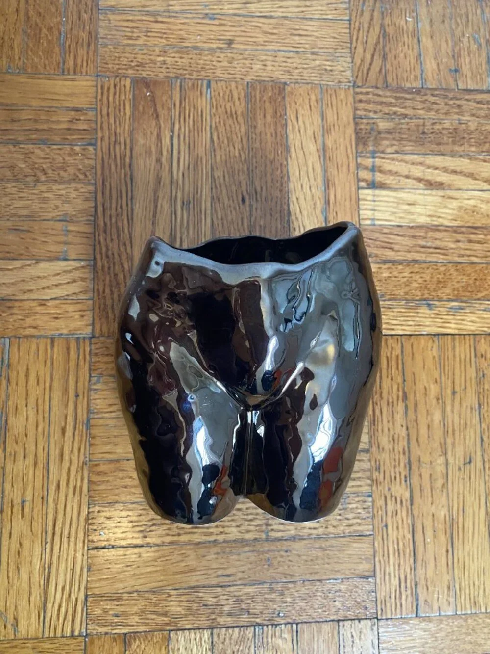 Designer Décor: Anissa Kermiche Butt Floral Vase